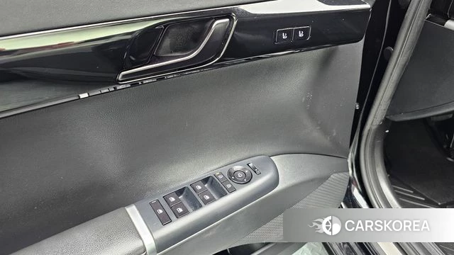 Hyundai Grandeur (GN7) id 4640563 из Кореи 7