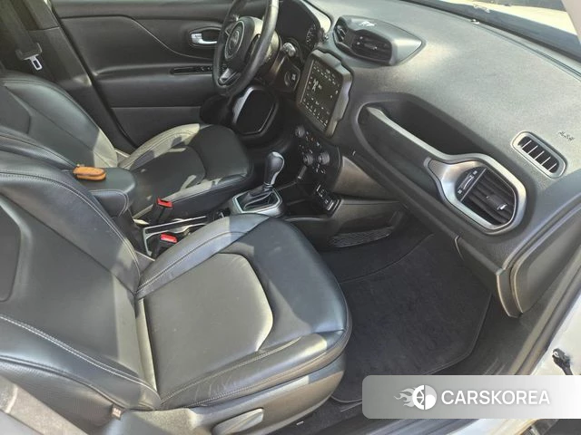 Jeep Renegade id 3844422 из Кореи 7