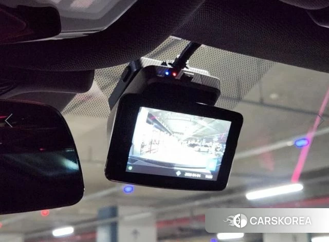 BMW 5 Series (G60) id 3889169 из Кореи 7