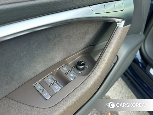 Audi A7L id 4271820 из Китая 7