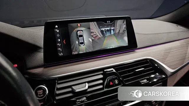 BMW 5 Series (G30) id 3319828 из Кореи 7