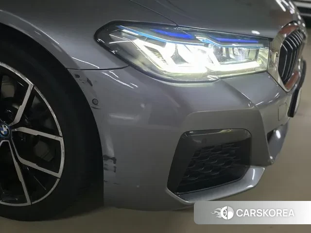 BMW 5 Series (G30) id 3420665 из Кореи 7