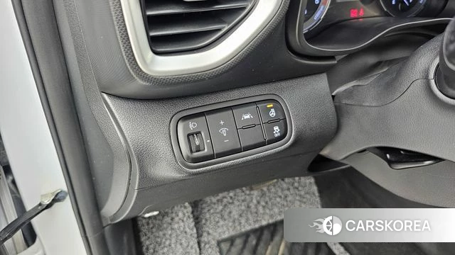 Hyundai Venue id 4475793 из Кореи 7