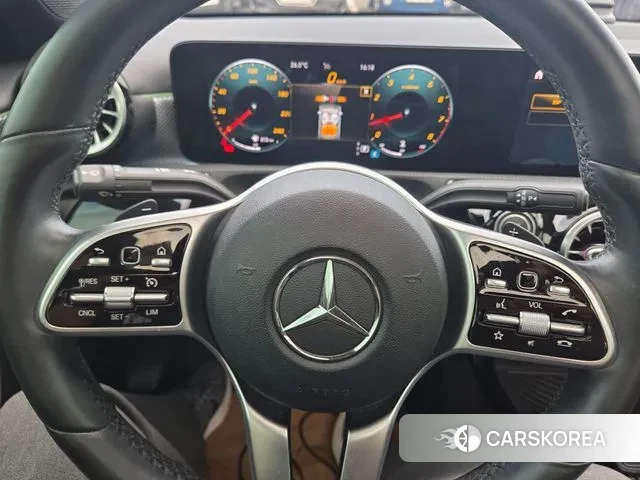 Mercedes-Benz A-Class W177 id 3463817 из Кореи 7