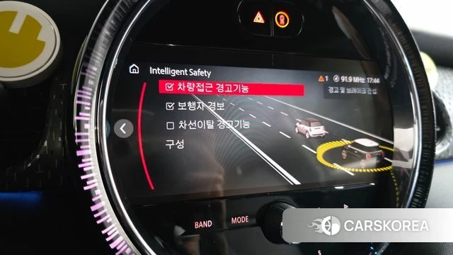 Mini Cooper Electric id 3851798 из Кореи 7