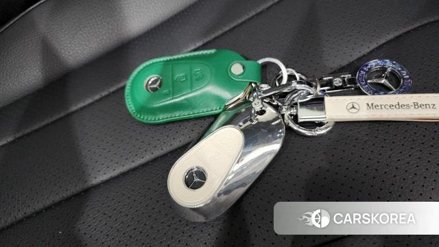 Mercedes-Benz E-Class W214 id 4773478 из Кореи 7