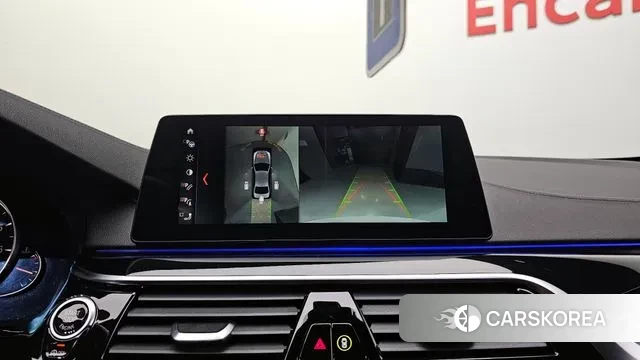 BMW 5 Series (G30) id 3672775 из Кореи 7