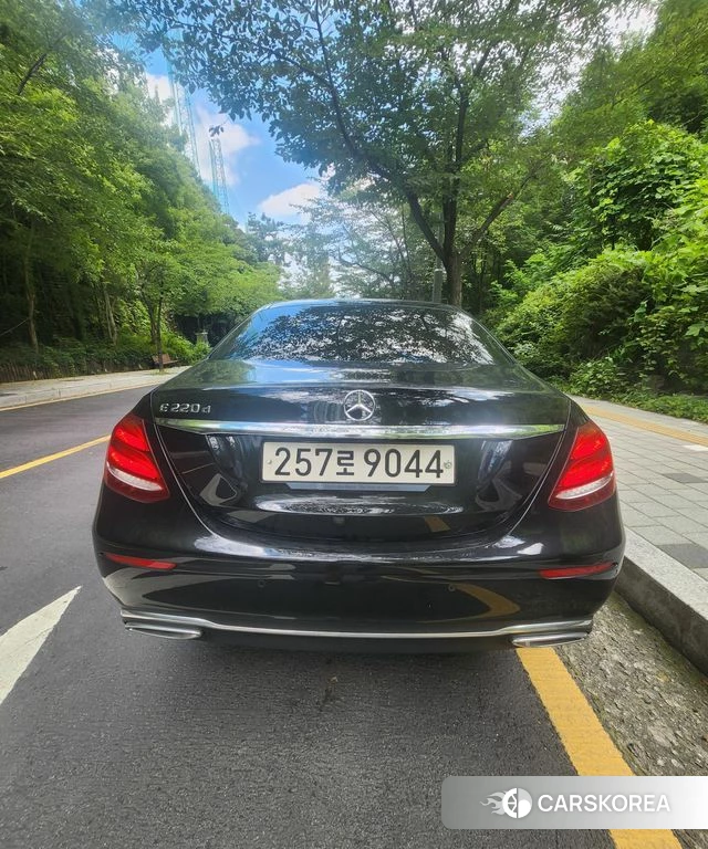 Mercedes-Benz E-Class W213 id 4647250 из Кореи 7