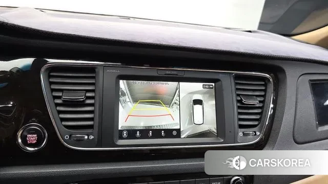 Kia The New Carnival id 3718687 из Кореи 7