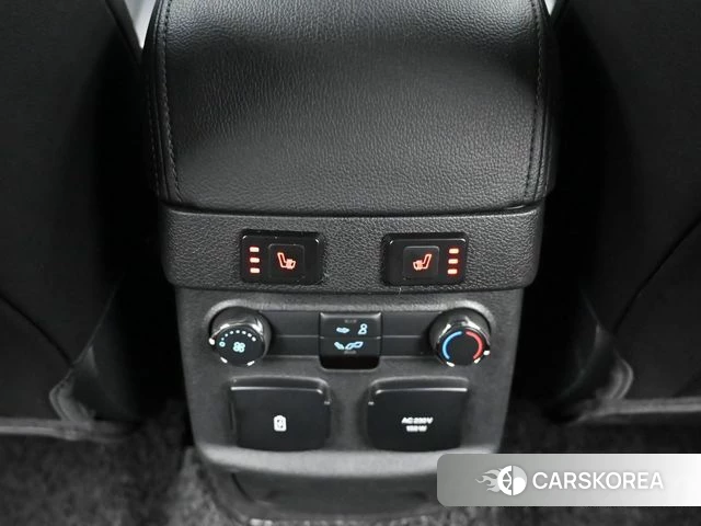 Ford Explorer id 4765377 из Кореи 7