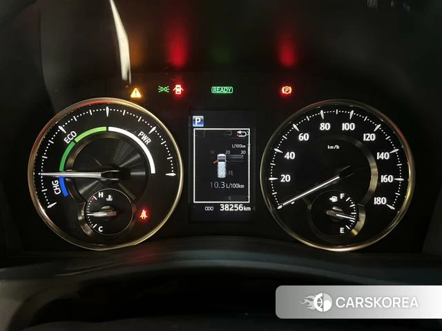 Lexus LM id 3908337 из Китая 7