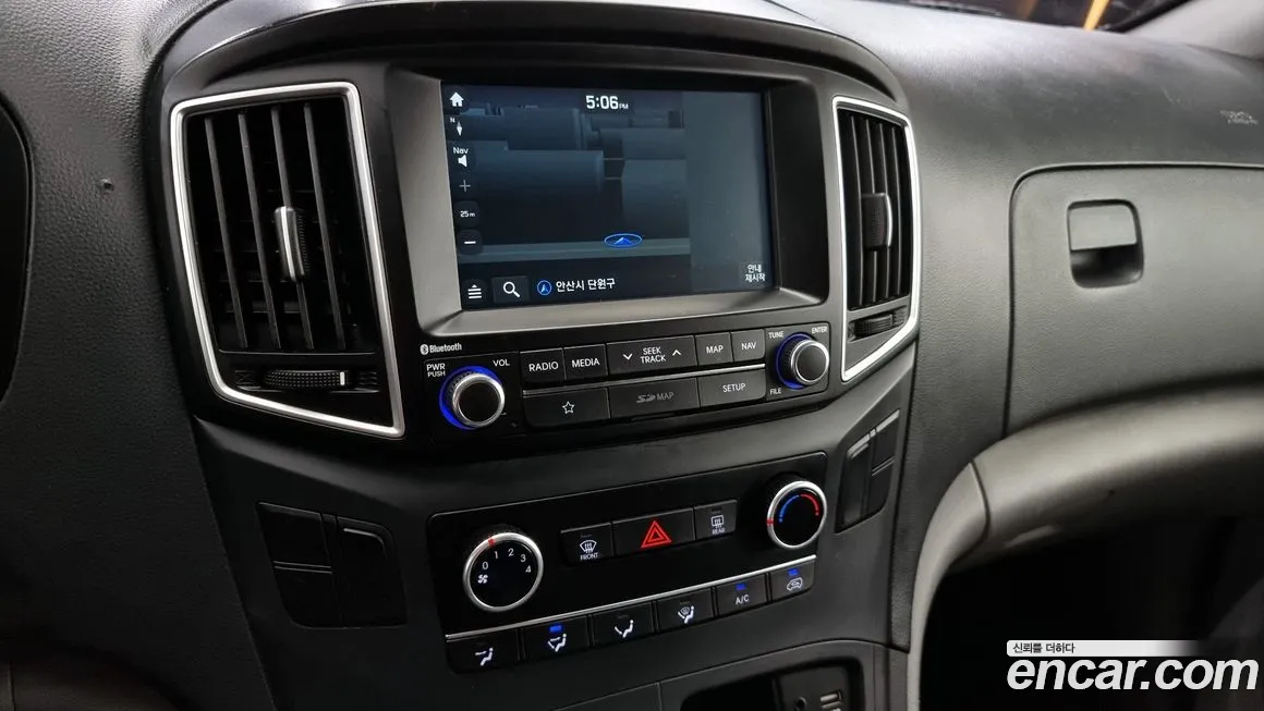 Hyundai The New Grand Starex id 1681053 из Кореи 7