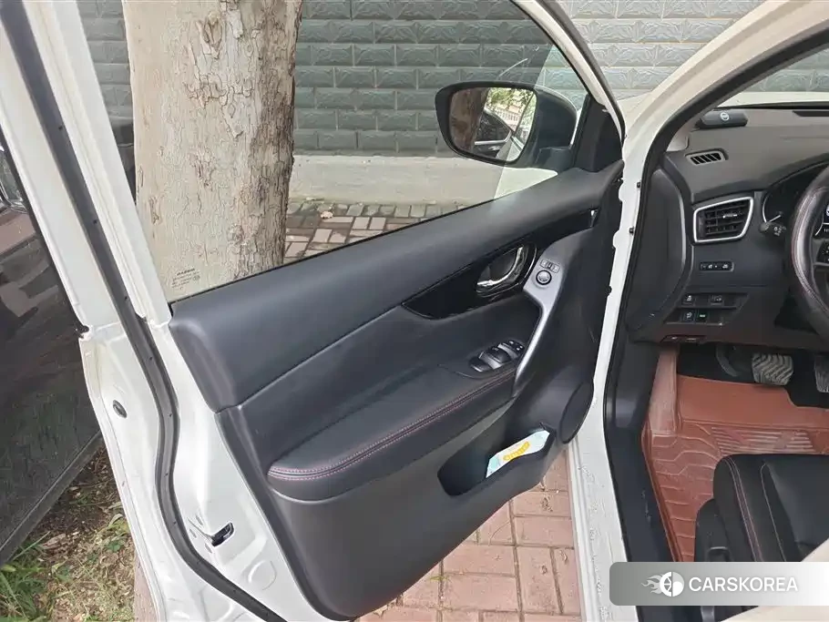Nissan Qashqai id 4546384 из Китая 7