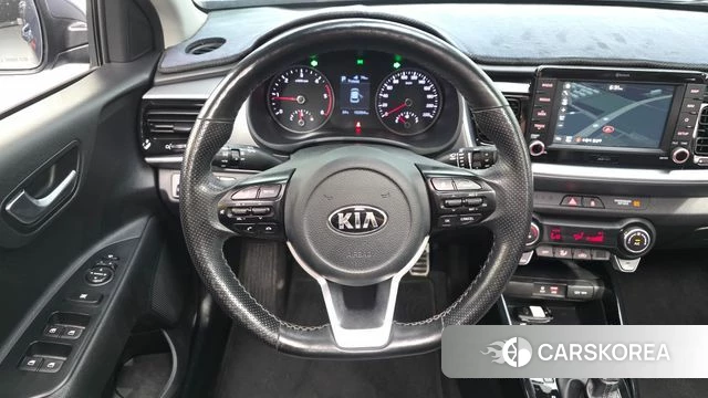 Kia Stonic id 4345789 из Кореи 7