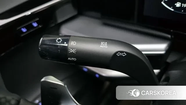 Hyundai Grandeur (GN7) id 3431756 из Кореи 7