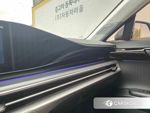 Hyundai Grandeur (GN7) id 3891290 из Кореи 7