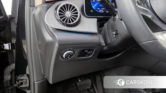 Mercedes-Benz EQE SUV X294 id 3739892 из Кореи 7