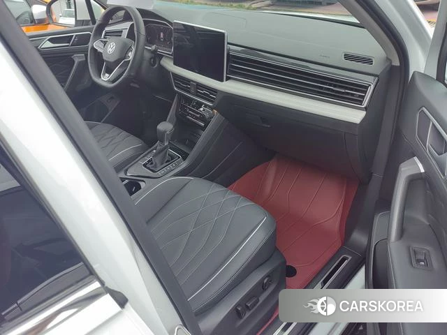 Volkswagen Tiguan L id 4333163 из Китая 7