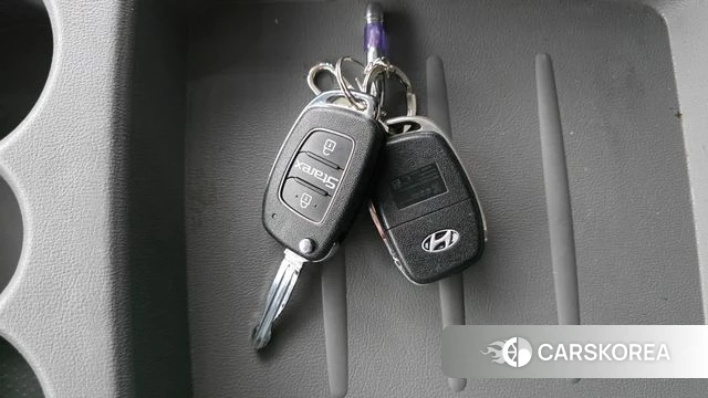 Hyundai The New Grand Starex id 4425035 из Кореи 7