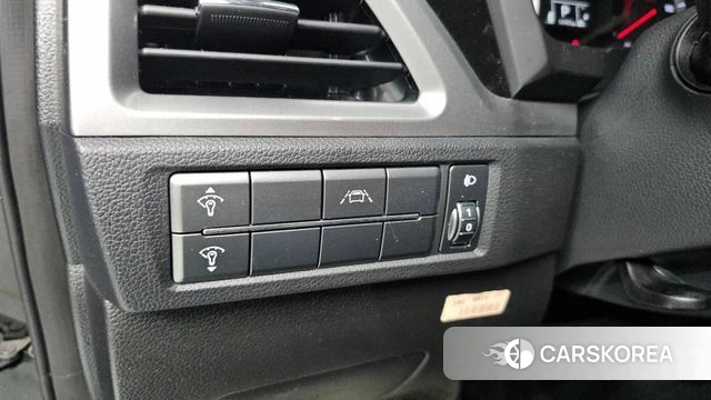 Ssangyong Beautiful Korando id 4294168 из Кореи 7