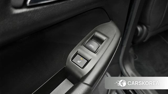 Chevrolet (GM Daewoo) Trailblazer id 4550432 из Кореи 7