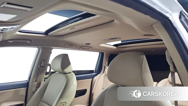 Kia The New Carnival id 3380565 из Кореи 7