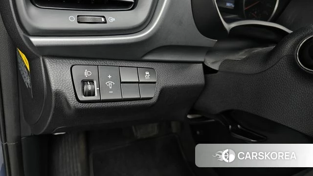 Kia Stonic id 3880277 из Кореи 7