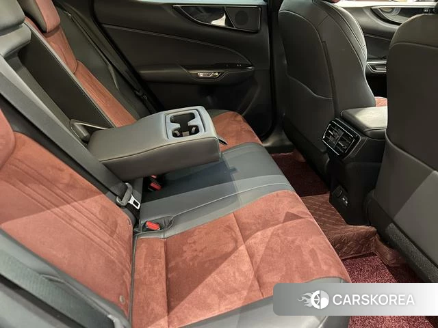 Lexus NX id 4262177 из Китая 7