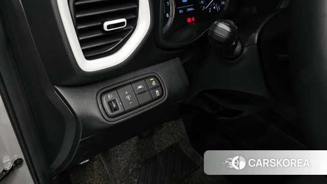 Hyundai Venue id 3884426 из Кореи 7
