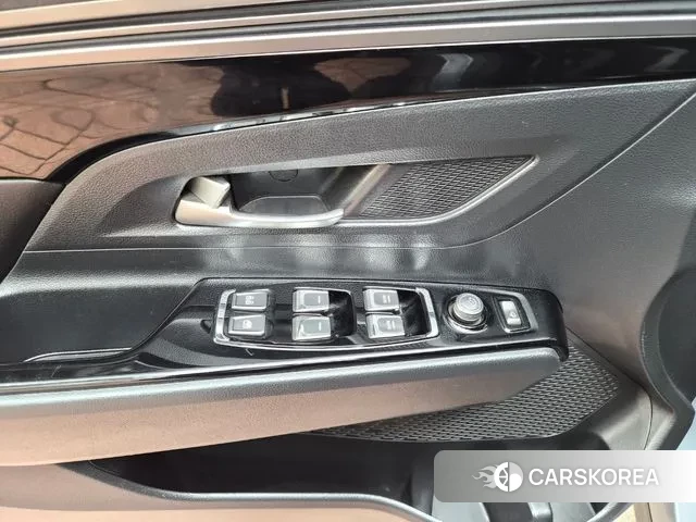 Ssangyong Beautiful Korando id 3746635 из Кореи 7