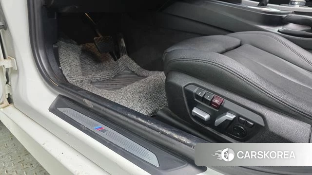 BMW 3 Series (F30) id 3917433 из Кореи 7