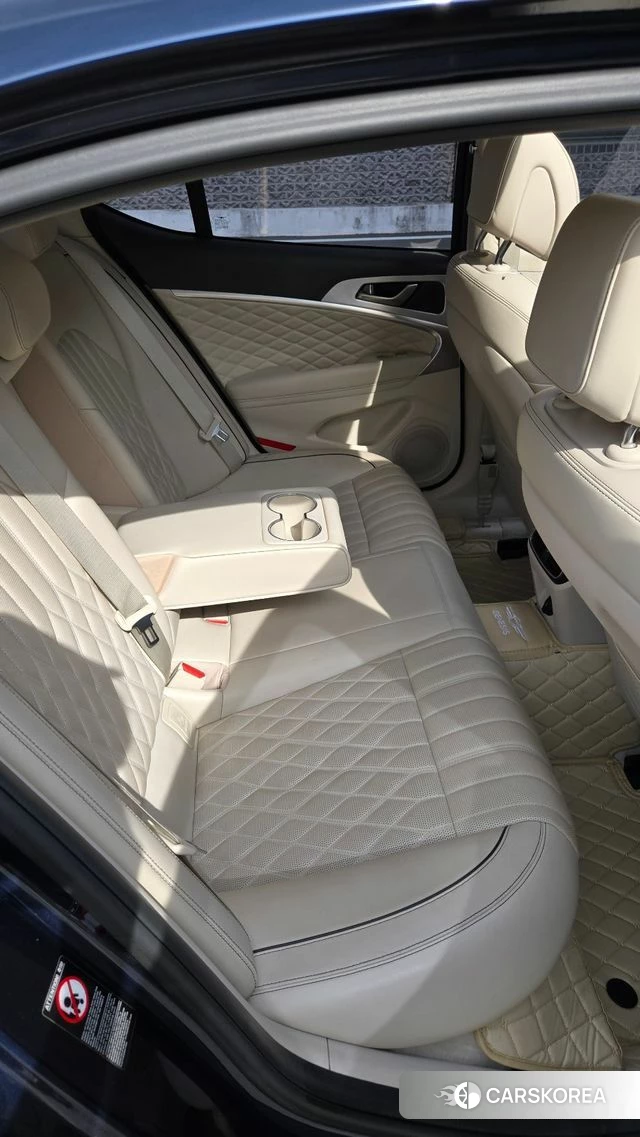 Genesis G70 id 4251111 из Кореи 7