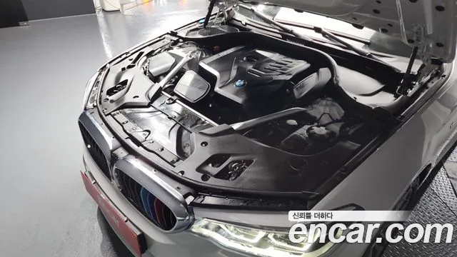 BMW 5 Series (G30) id 2649599 из Кореи 7