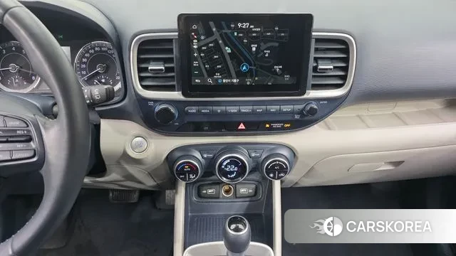 Hyundai Venue id 3746684 из Кореи 7