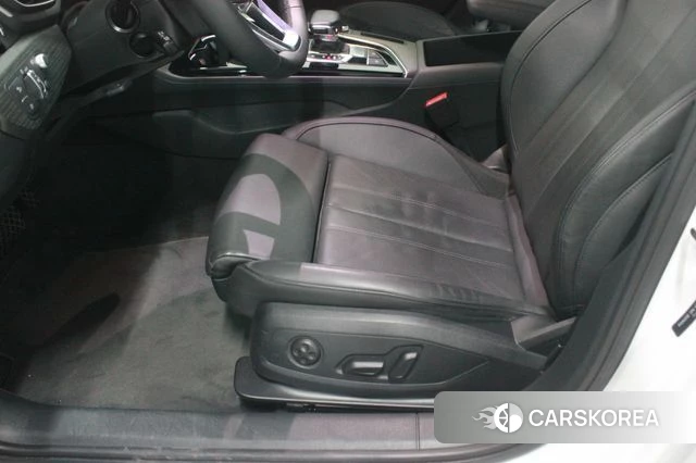 Audi A4 (B9) id 3934120 из Кореи 7