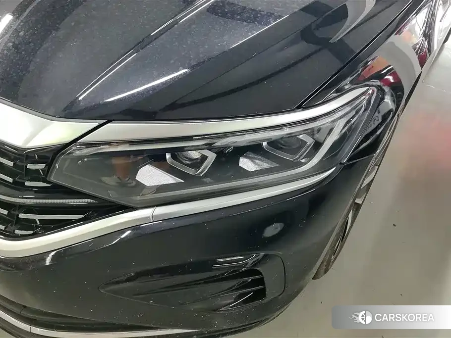 Volkswagen Passat id 4547336 из Китая 7
