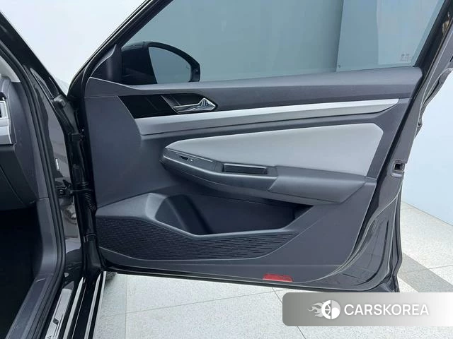 Volkswagen Bora id 4290827 из Китая 7