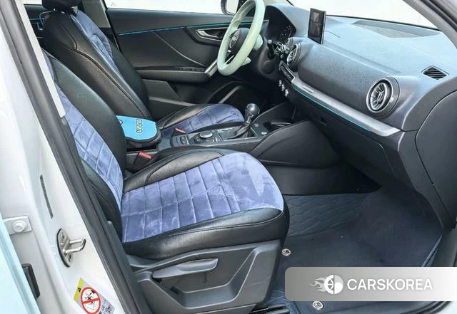 Audi Q2L id 4272850 из Китая 7
