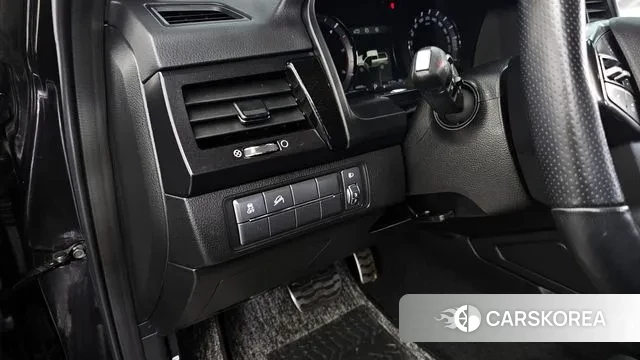 Ssangyong Rexton Sports Cannes id 3155793 из Кореи 7