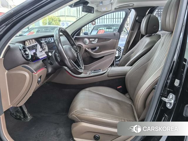 Mercedes-Benz E-class id 4300764 из Китая 7