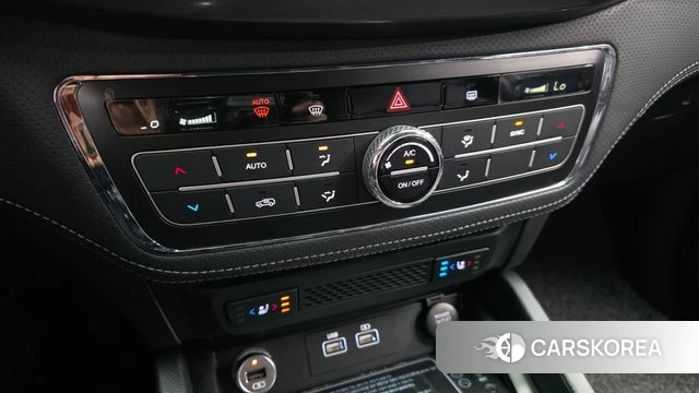 Ssangyong The New Rexton Sports Cannes id 3915514 из Кореи 7