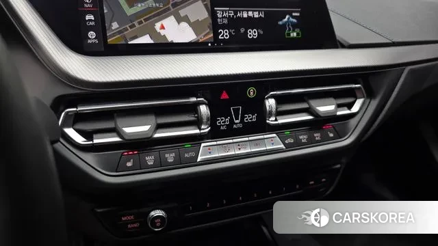 BMW 1 Series (F40) id 3099181 из Кореи 7