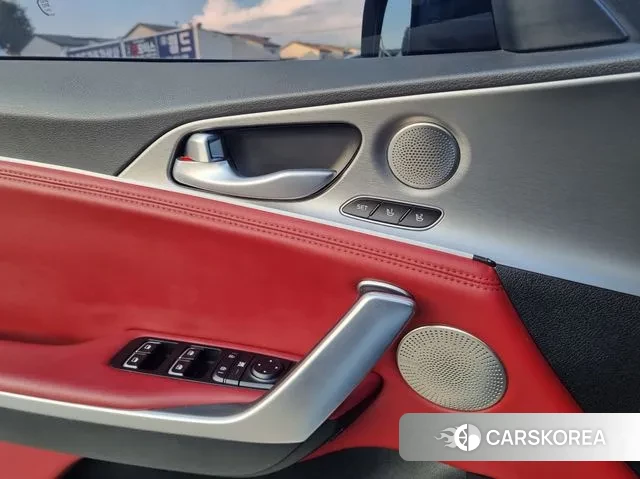 Kia Stinger id 2966809 из Кореи 7