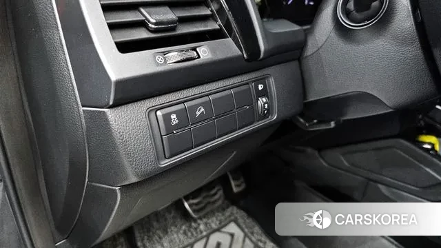 Ssangyong The New Rexton Sports Cannes id 3473561 из Кореи 7