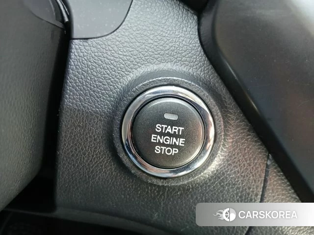 Ssangyong Tivoli Air id 4206698 из Кореи 7