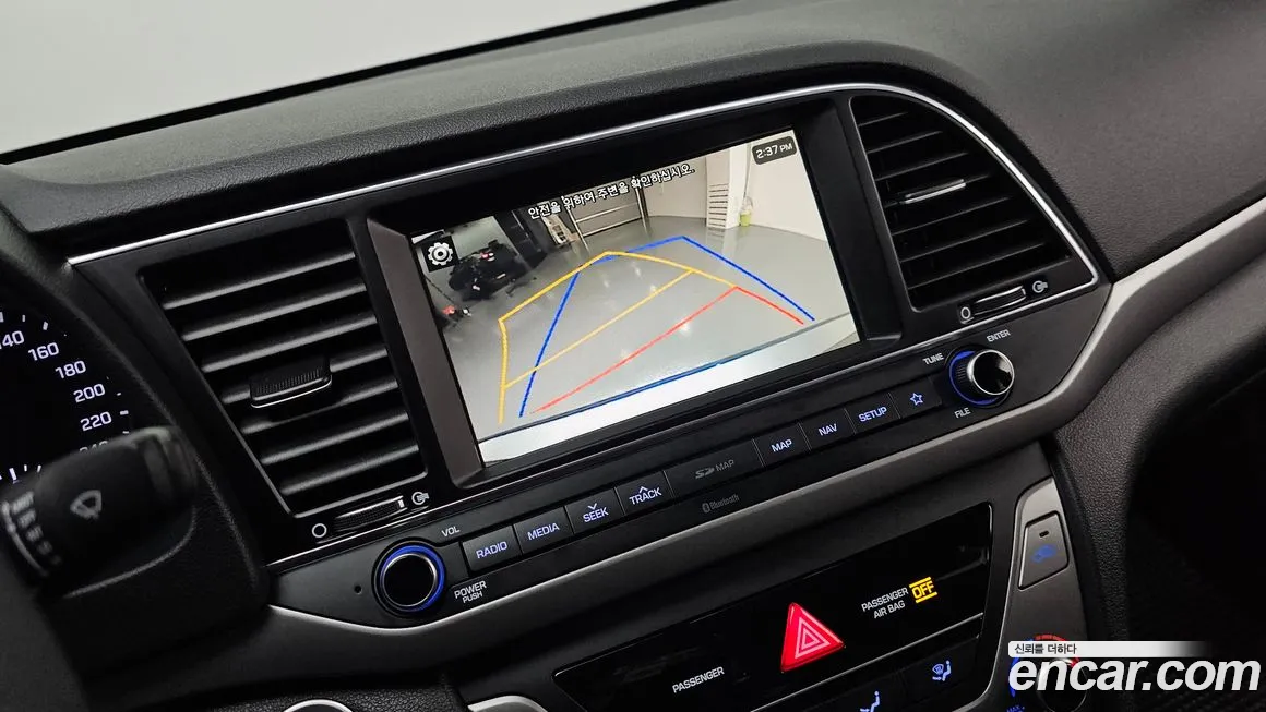 Hyundai Avante AD id 2171547 из Кореи 7