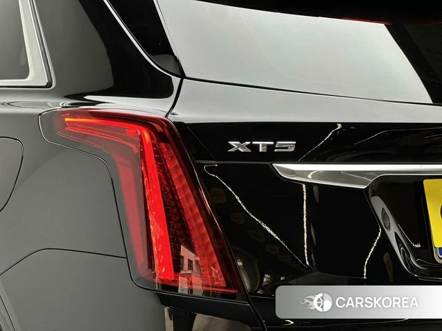 Cadillac XT5 id 3902282 из Китая 7