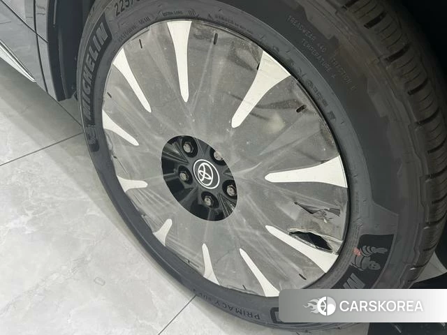 Toyota Elfa id 4359680 из Китая 7