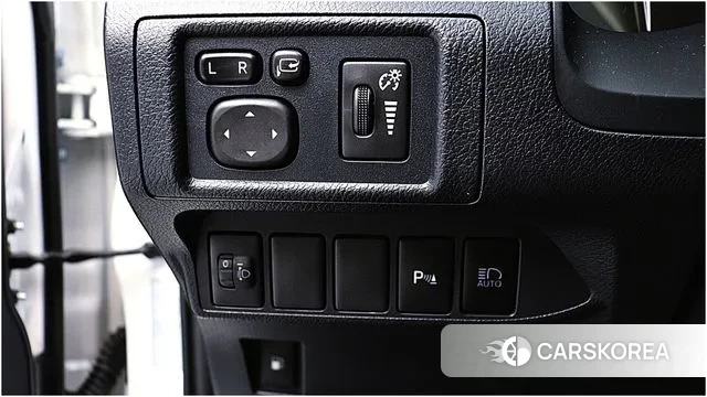 Lexus CT200h id 3009234 из Кореи 7