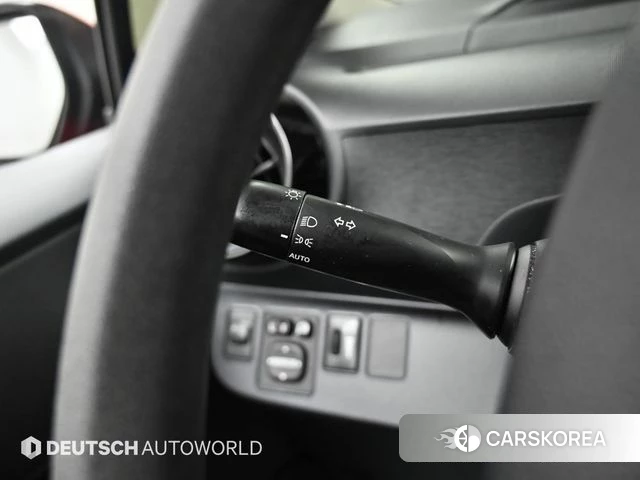 Toyota Prius C id 4721995 из Кореи 7